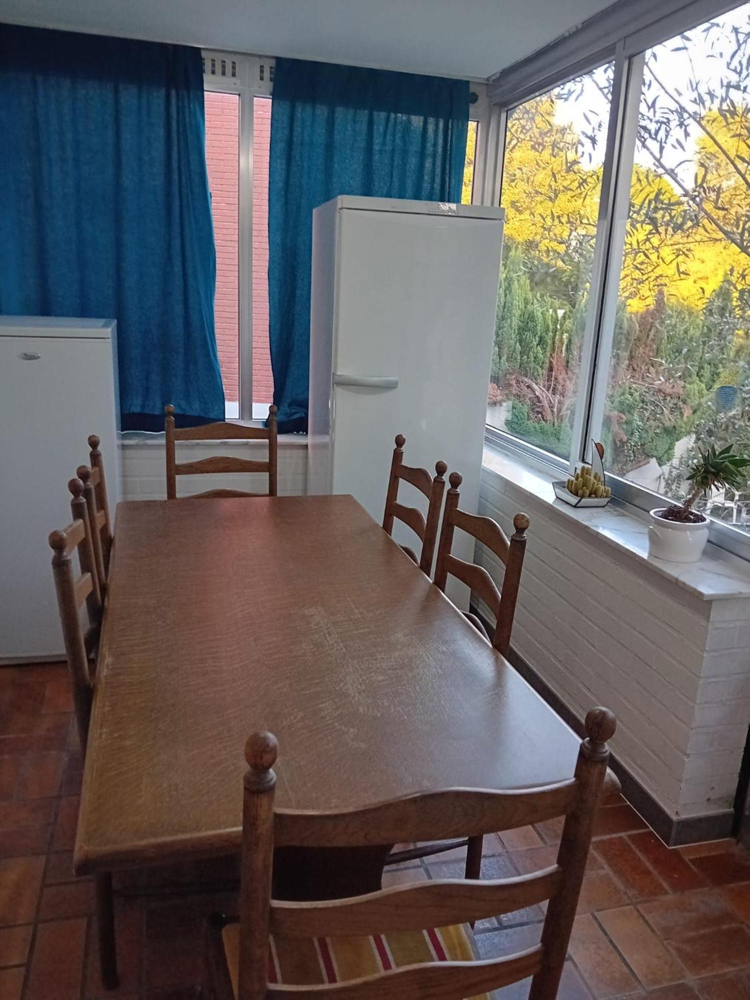 Bloemetje Hotel Asse Buitenkant foto